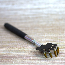 Bear Claw Scratcher